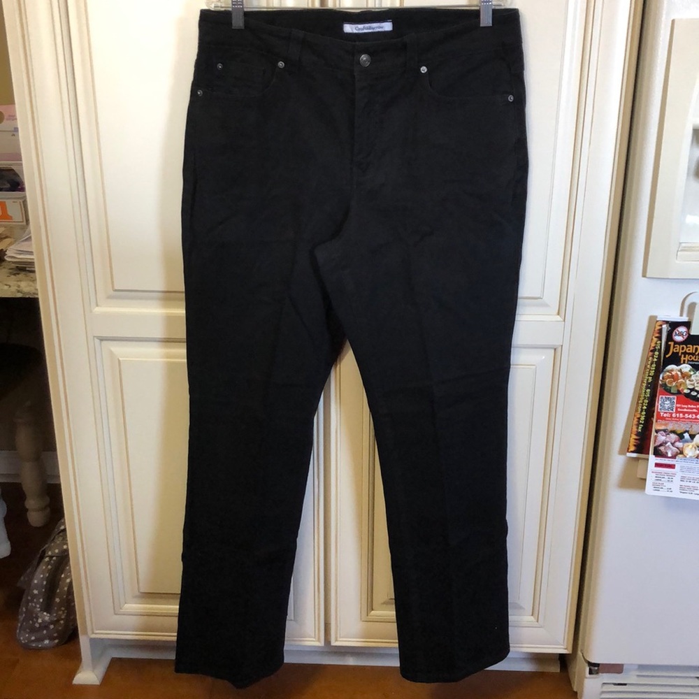 Like New Croft and Barrow Jeans